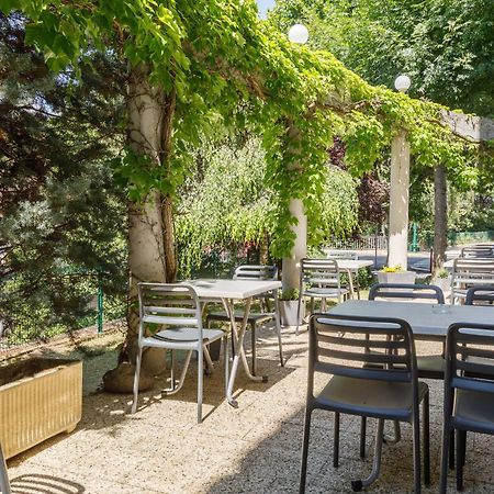 B&B HOTEL Le Puy-en-Velay Vals-pres-le-Puy Exterior foto