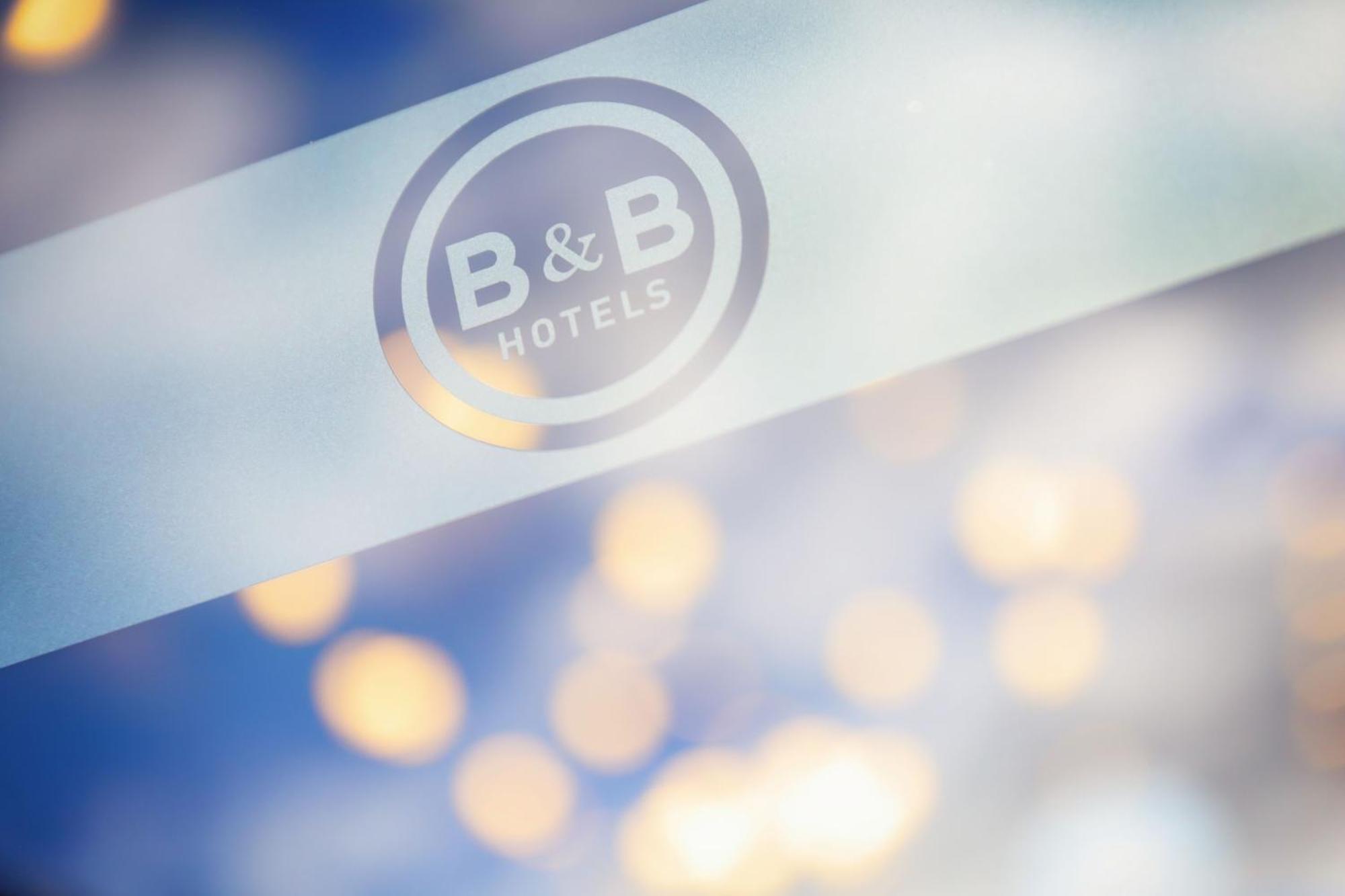 B&B HOTEL Le Puy-en-Velay Vals-pres-le-Puy Exterior foto