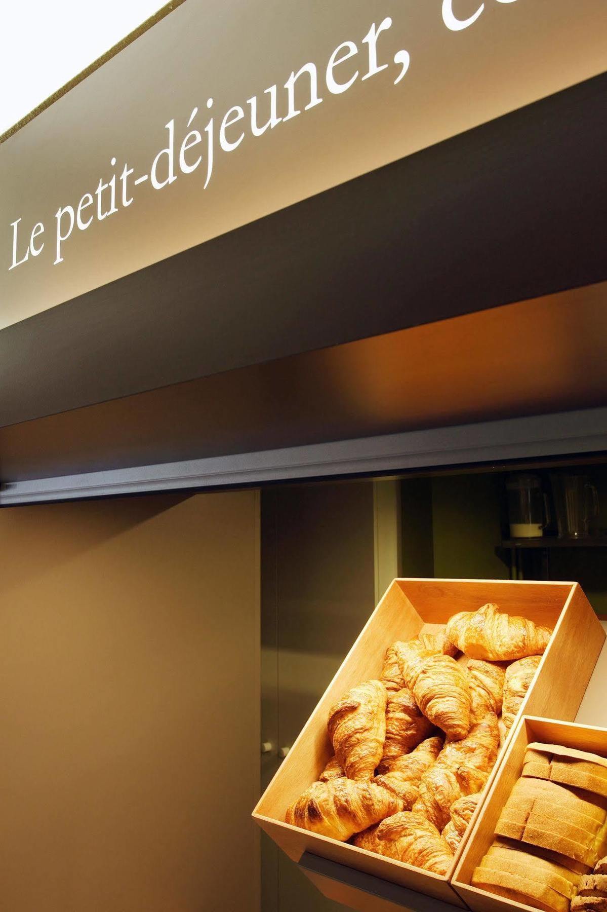B&B HOTEL Le Puy-en-Velay Vals-pres-le-Puy Exterior foto